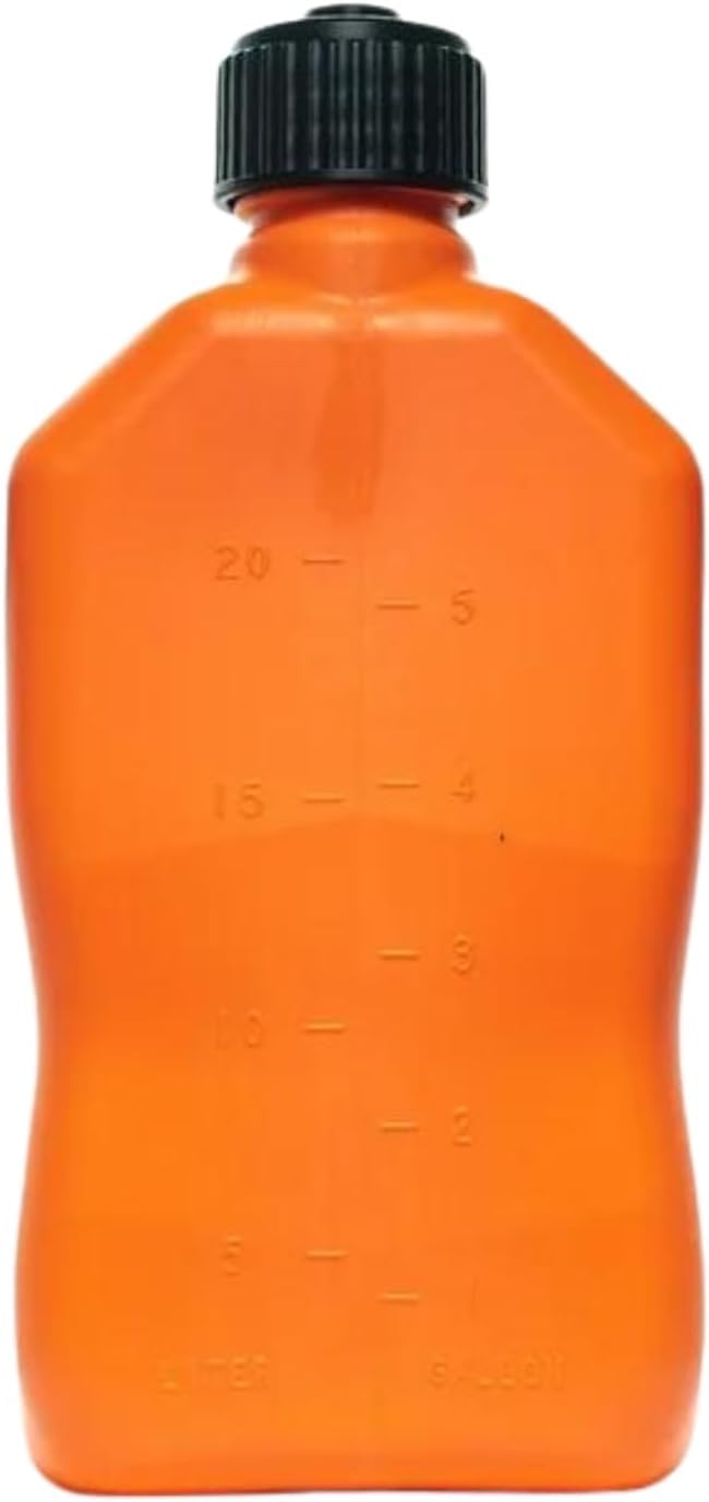 5.5 Gallon Utility Container 2 Pack with Hoses Y2907