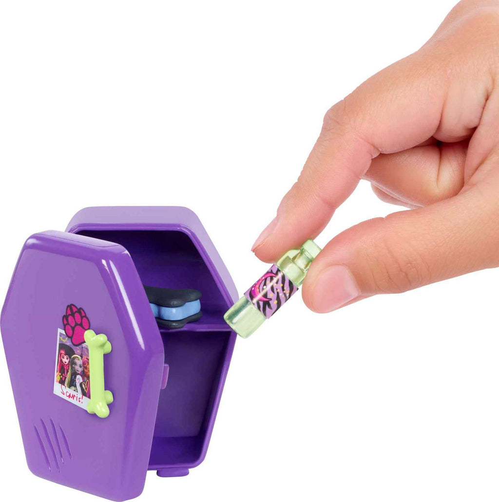 Playset with Doll House Furniture & Toy Accessories O20299