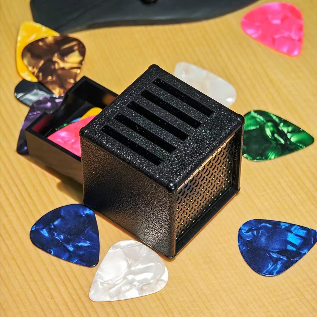 Guitar Picks Holder Box with 5 Guitar Picks S1009