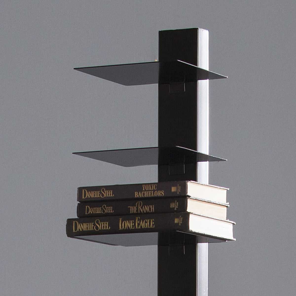 Black 12 Shelf Metal Book Tower I128